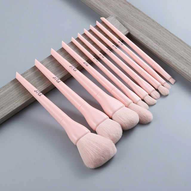 10pcs Natural Hair Colorful Makeup Brushes Professional Blending Brush Set
